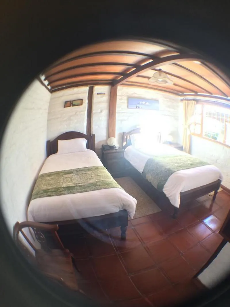 Posada Mirolindo Quito Ecuador